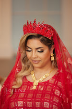 Load image into Gallery viewer, Ruby red Tiara
