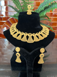 Gold Fan Necklace