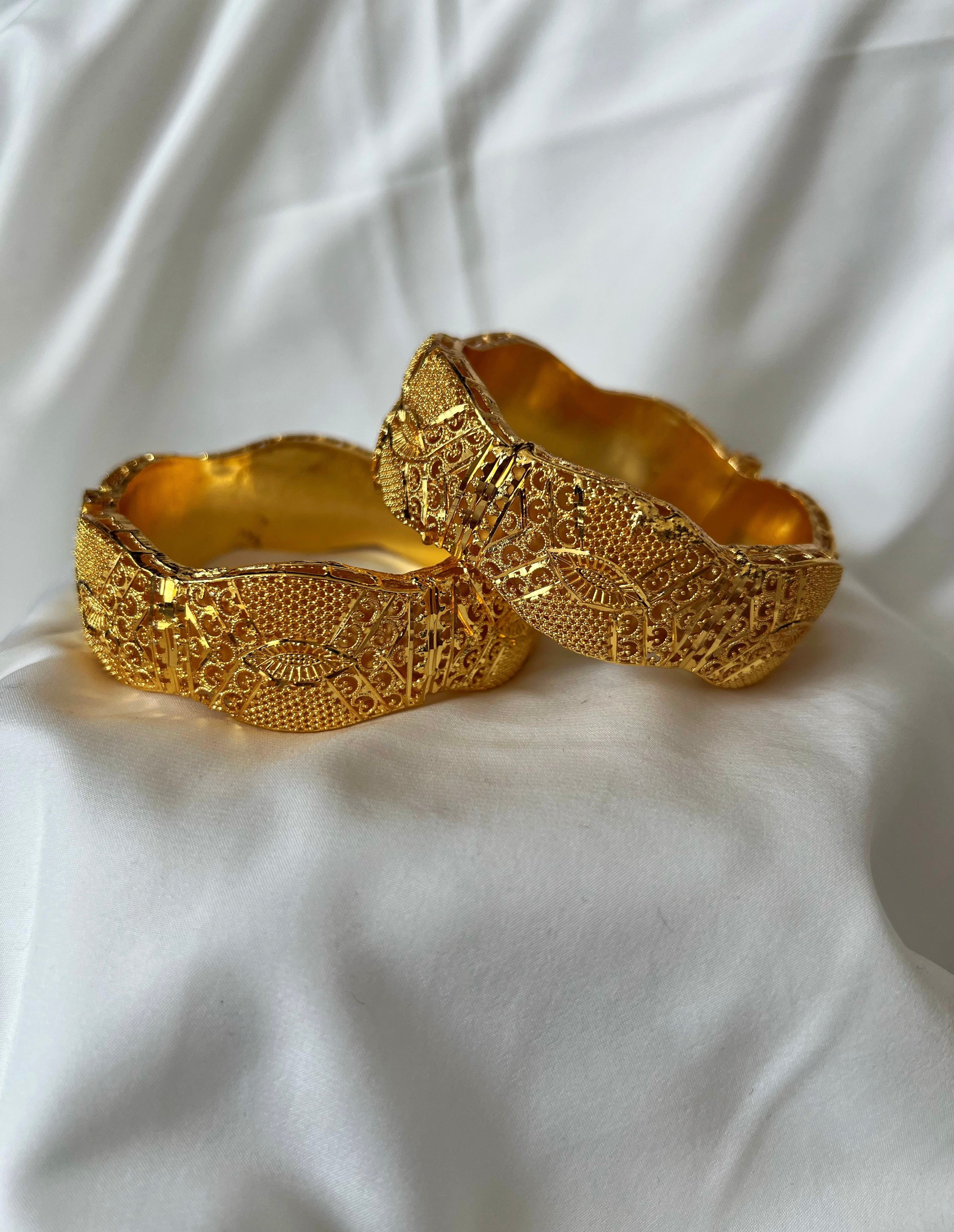 Hawa Bangles