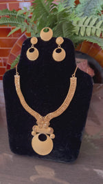 Load and play video in Gallery viewer, Gold Necklace
