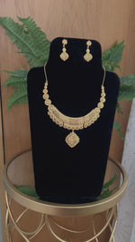 Load and play video in Gallery viewer, Gold Collar Necklace
